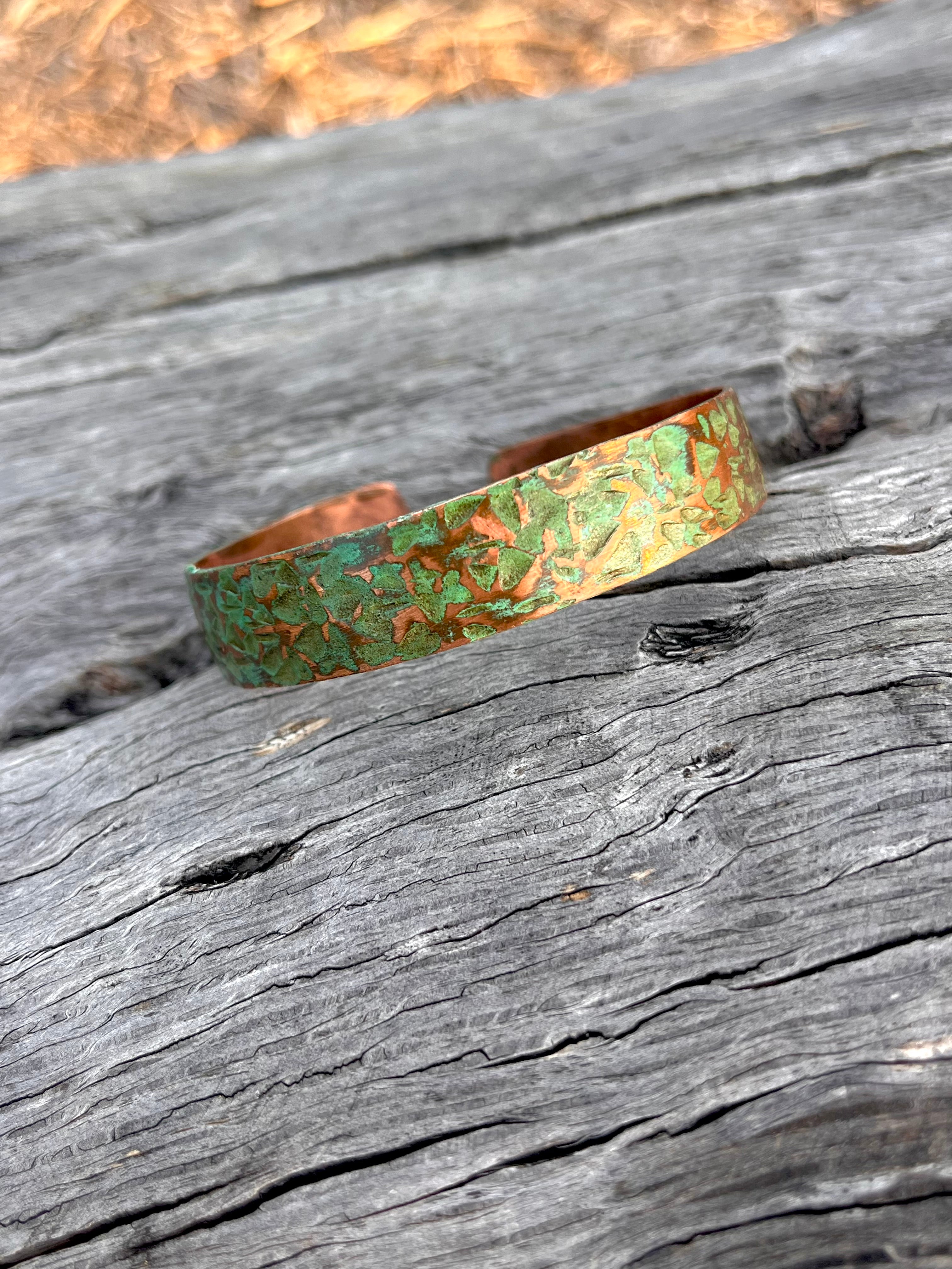Uémbeni Hand-Hammered Bracelets