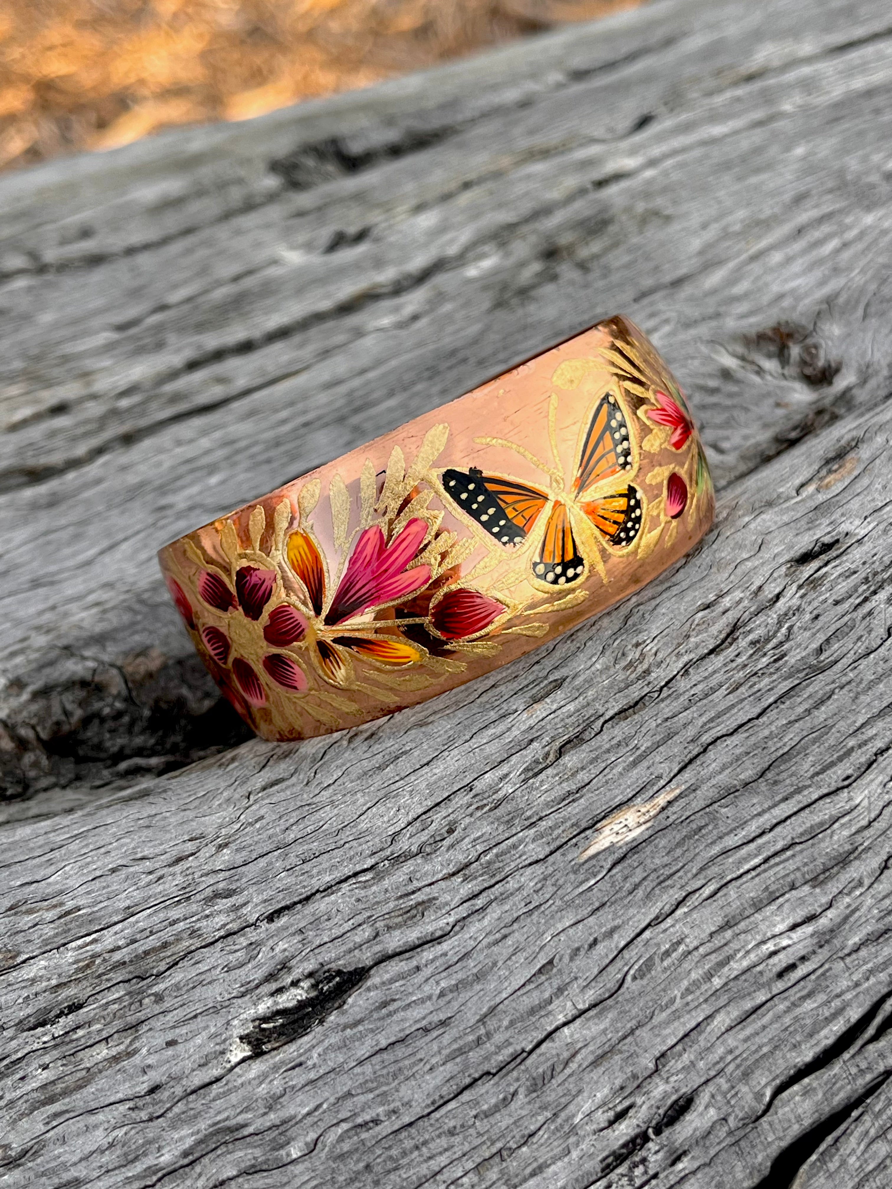 Tsïtsïki Floral Bracelets