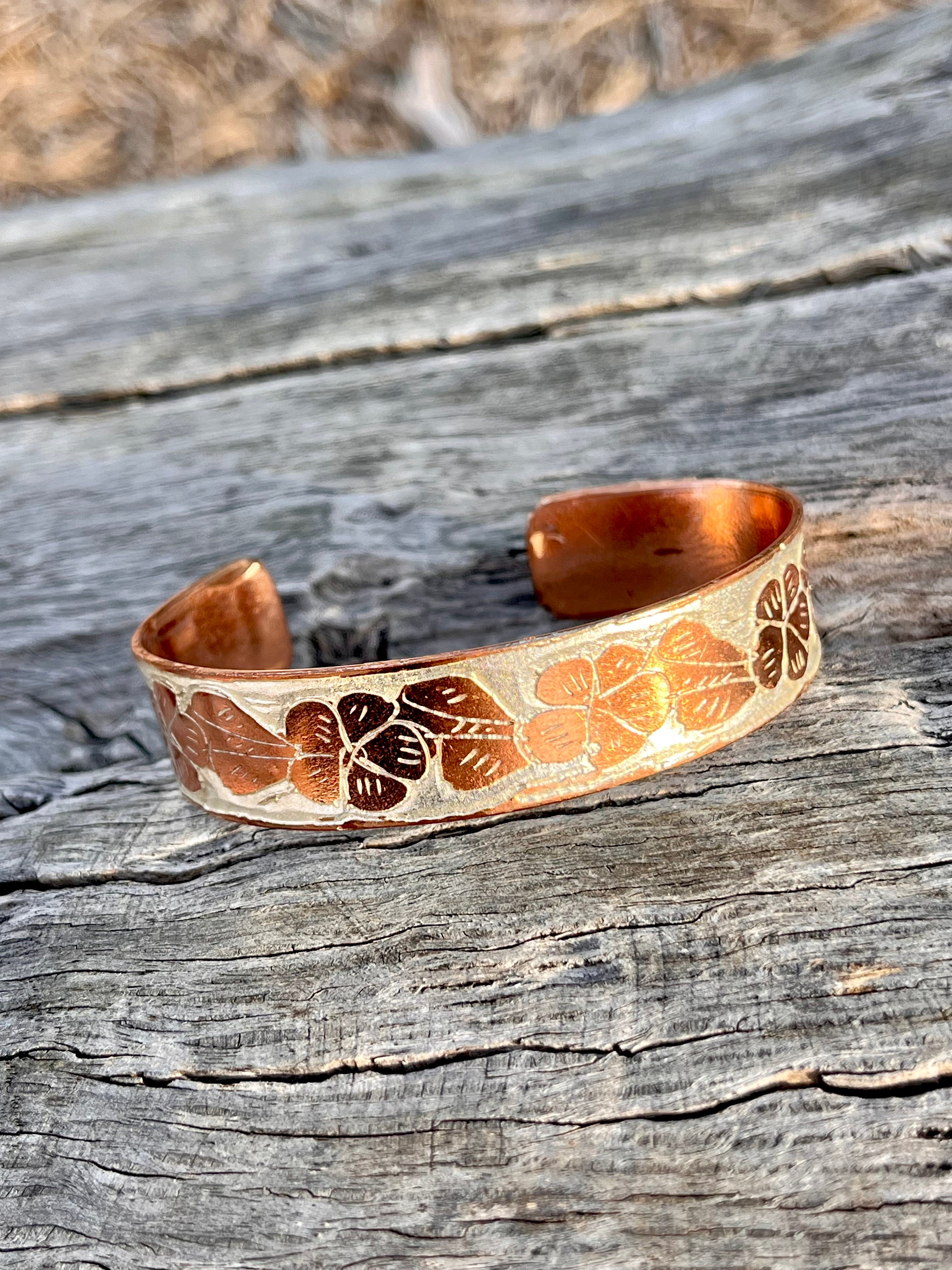 Uémbeni Hand-Hammered Bracelets