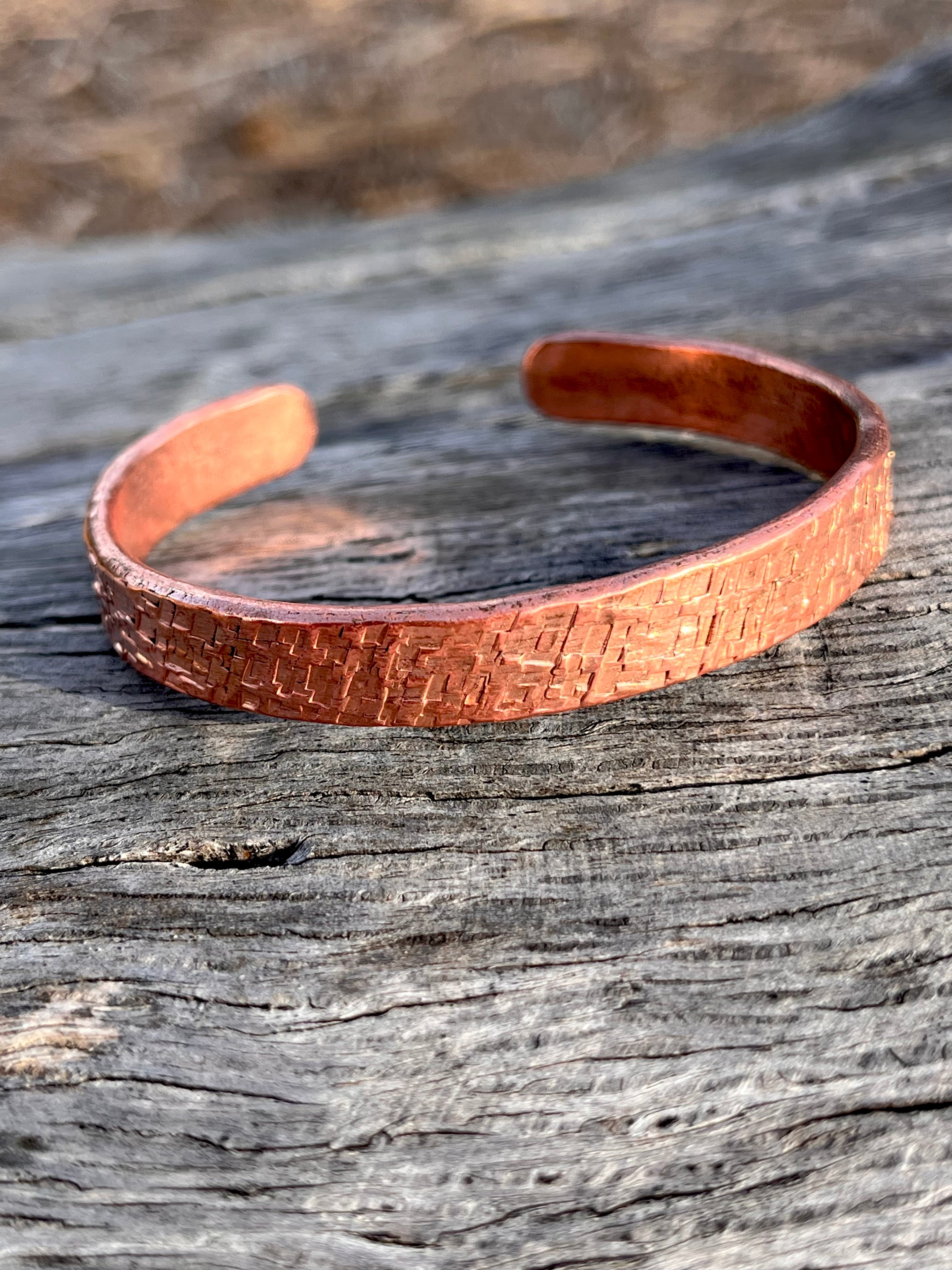 Uémbeni Hand-Hammered Bracelets