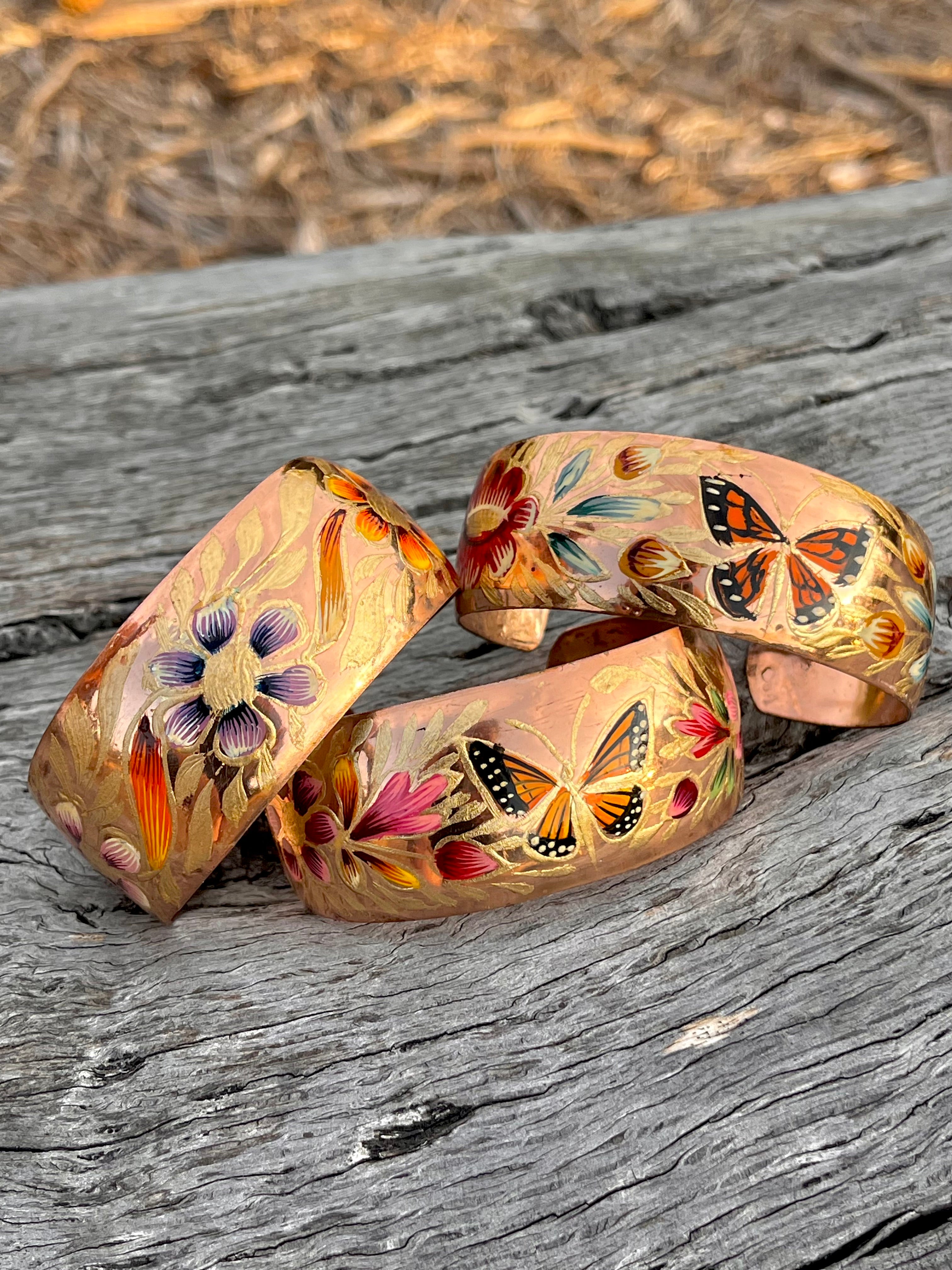 Tsïtsïki Floral Bracelets